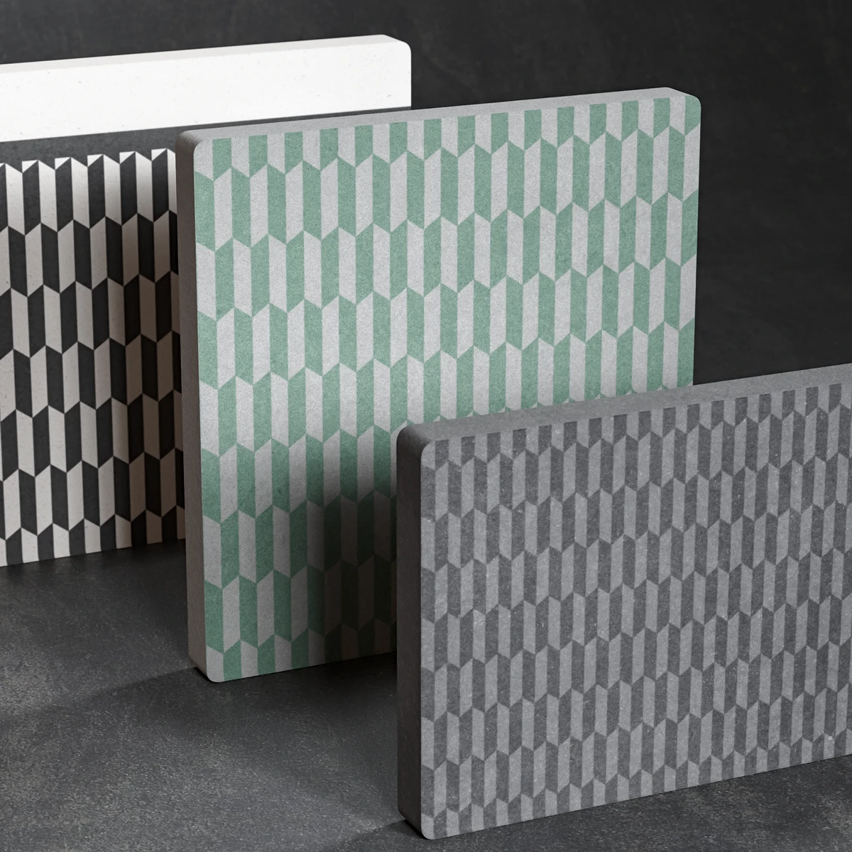 Vue de dessus de trois pièces de carreaux de la collection Arena