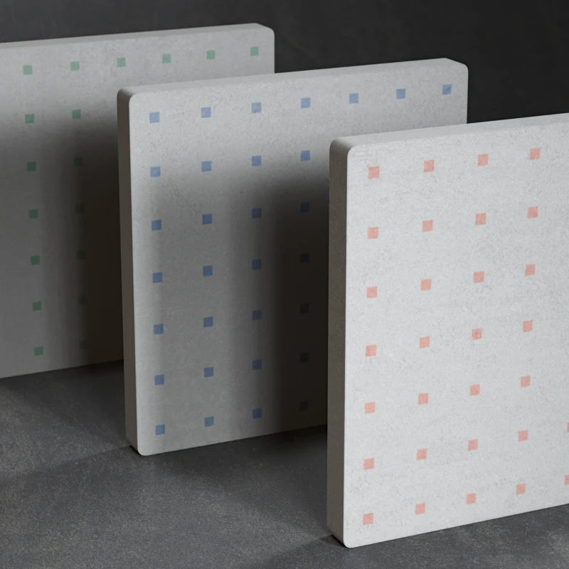 Vue de dessus de trois pièces de carreaux de la collection Époque