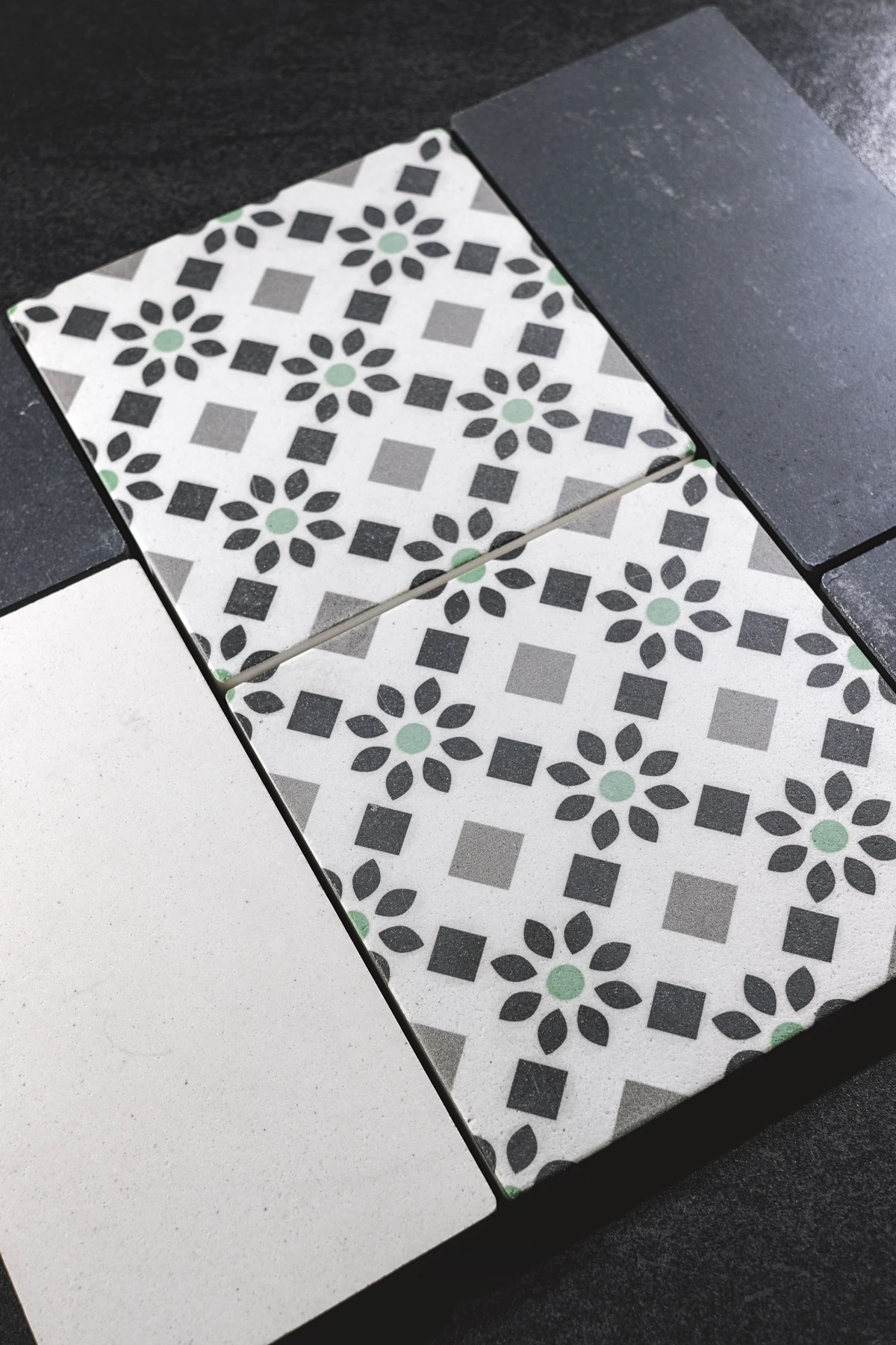 Carreaux décoratifs pour salle de bain et cuisine