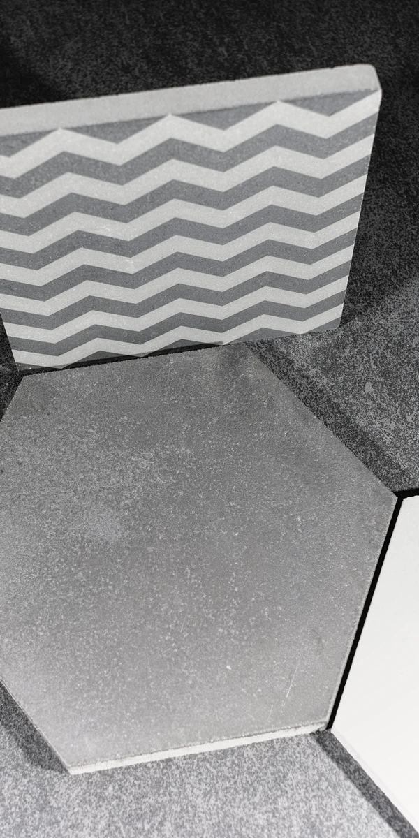 Dgeum | Revestimiento interior de diseno Vue d'ensemble de revêtements muraux et de sol design aux textures et couleurs variées