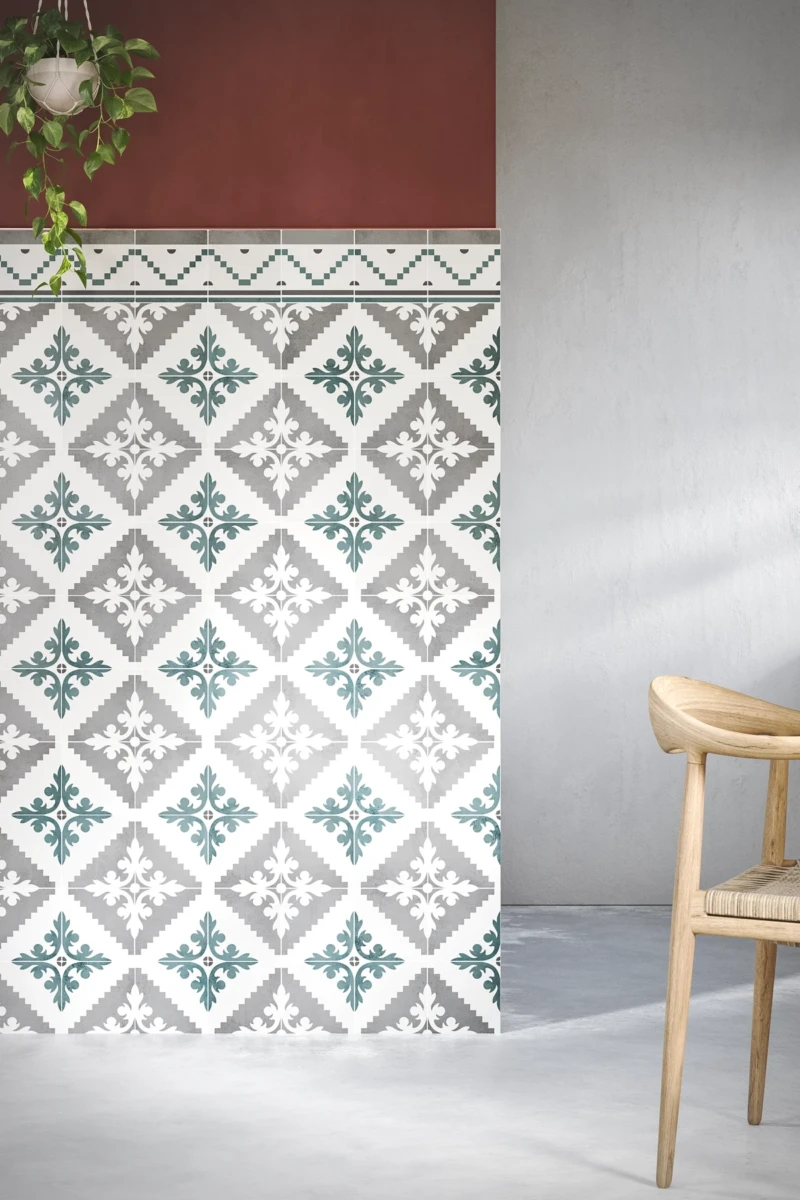 Mur de cuisine réalisé avec des carreaux de finition artisanale